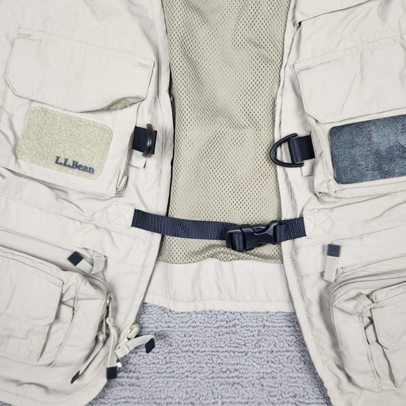 LL Bean Vest Mens M Beige Fly Fishing Ripstop Crop Short Angler Safari Hunting - Picture 2 of 7